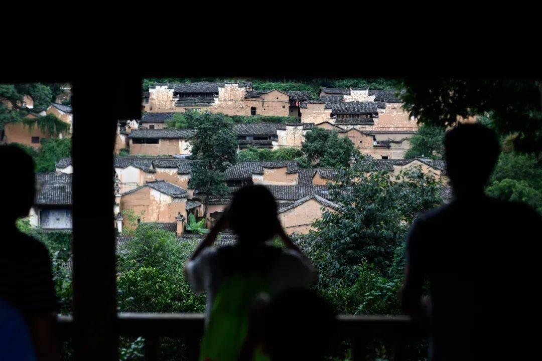 “爱尚芒市”小程序买年货便宜又快捷